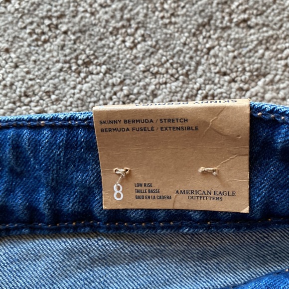 American Eagle stretch skinny Bermuda shorts. - Picture 3 of 6